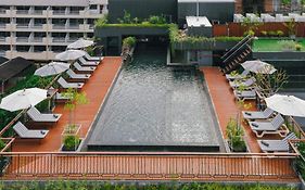 รัก เอลเลแกนต์ โฮเต็ล ป่าตอง (มาตรฐาน SHA Plus+)